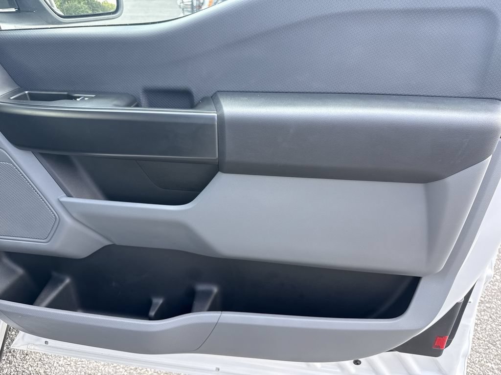 Used 2025 Ford F150 XL RWD image 14