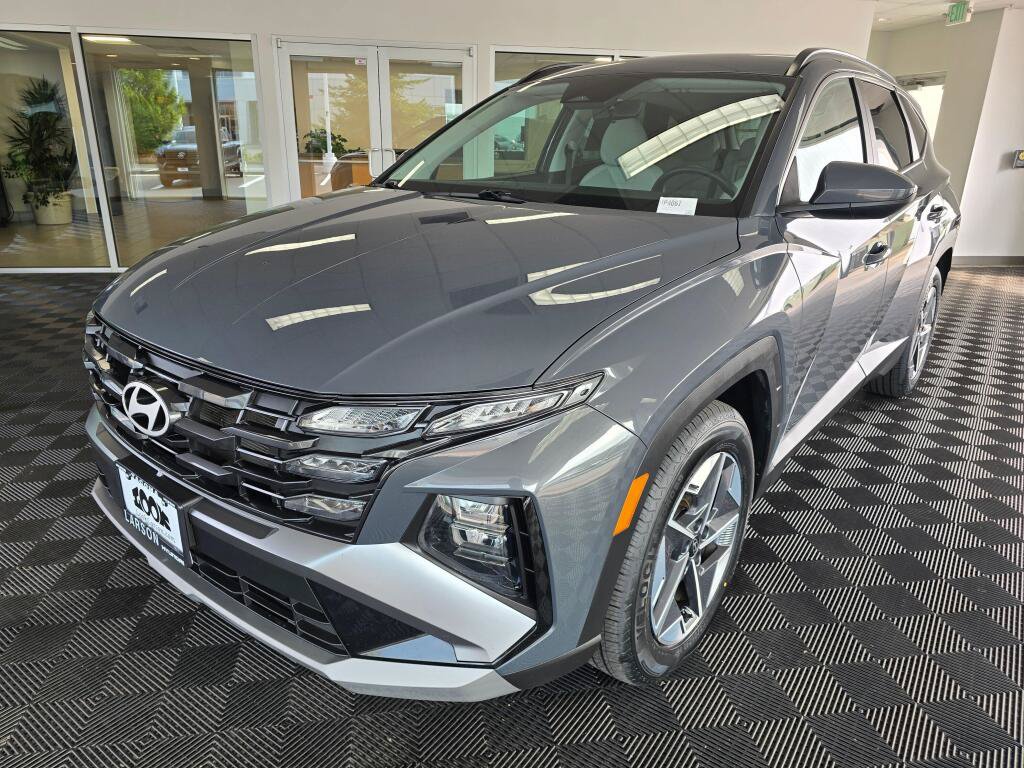 Used 2025 Hyundai Tucson SEL FWD image 7
