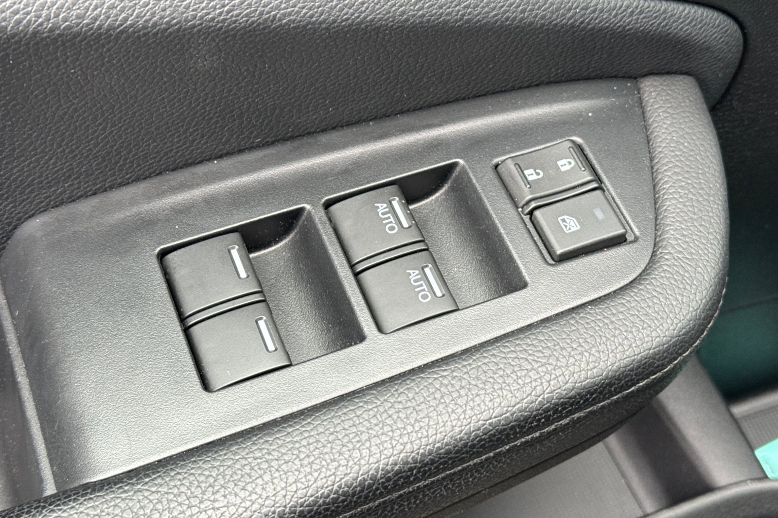 Used 2022 Honda Pilot Elite image 11