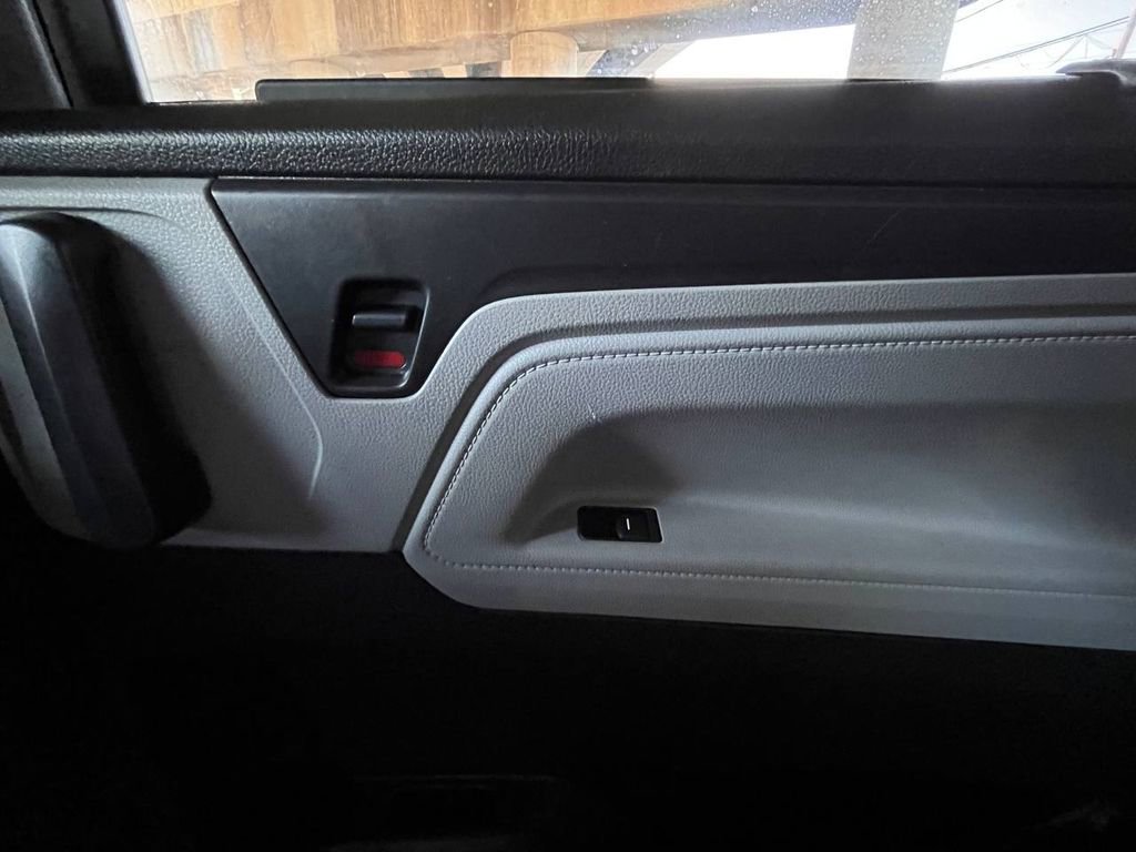 Used 2020 Honda Odyssey EX image 32