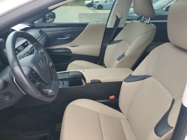 Used 2021 Lexus ES 250 w/ Premium Package AWD/4WD image 16