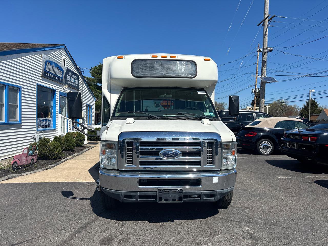 Used 2012 Ford E-450 and Econoline 450 Super Duty w/ Shuttle Bus Prep Pkg image 10