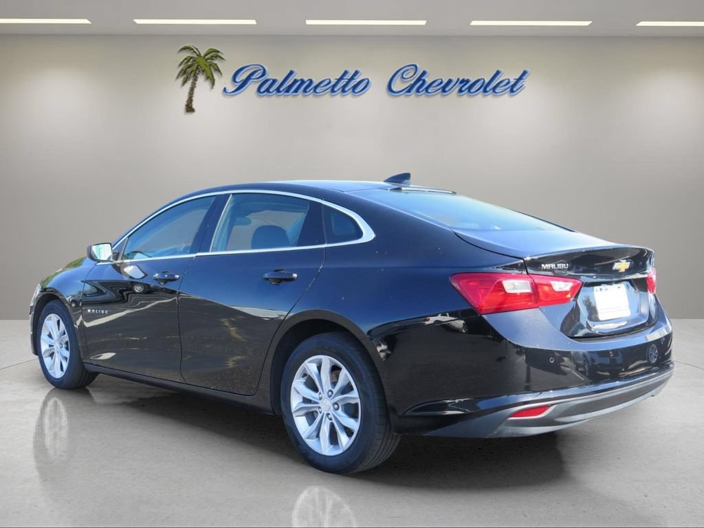 Used 2025 Chevrolet Malibu LT FWD image 4