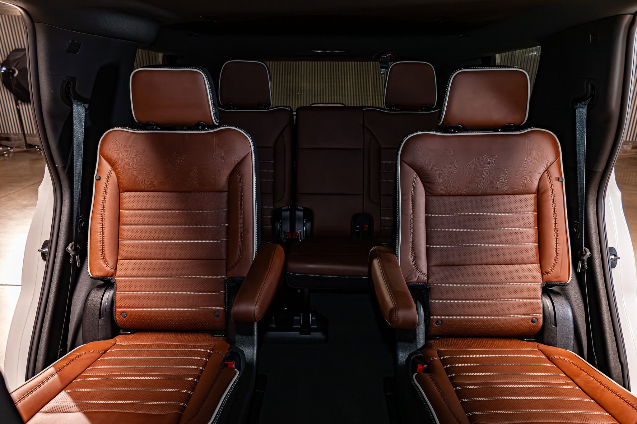 Used 2023 GMC Yukon Denali Ultimate image 24