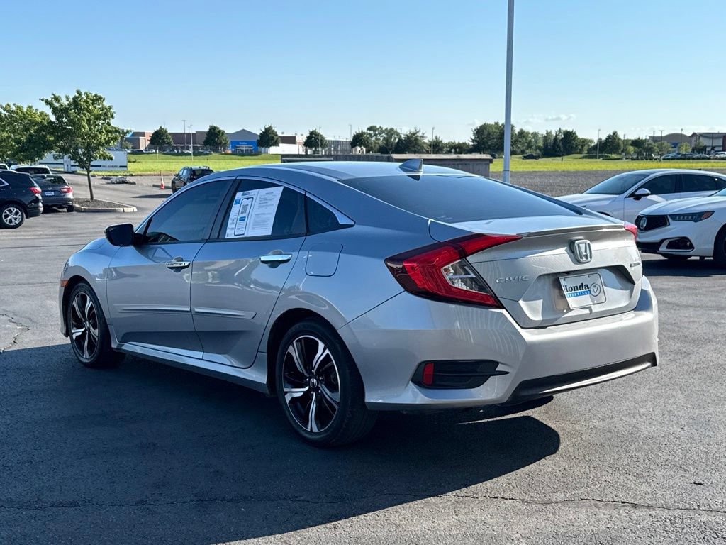 Used 2016 Honda Civic Touring image 5