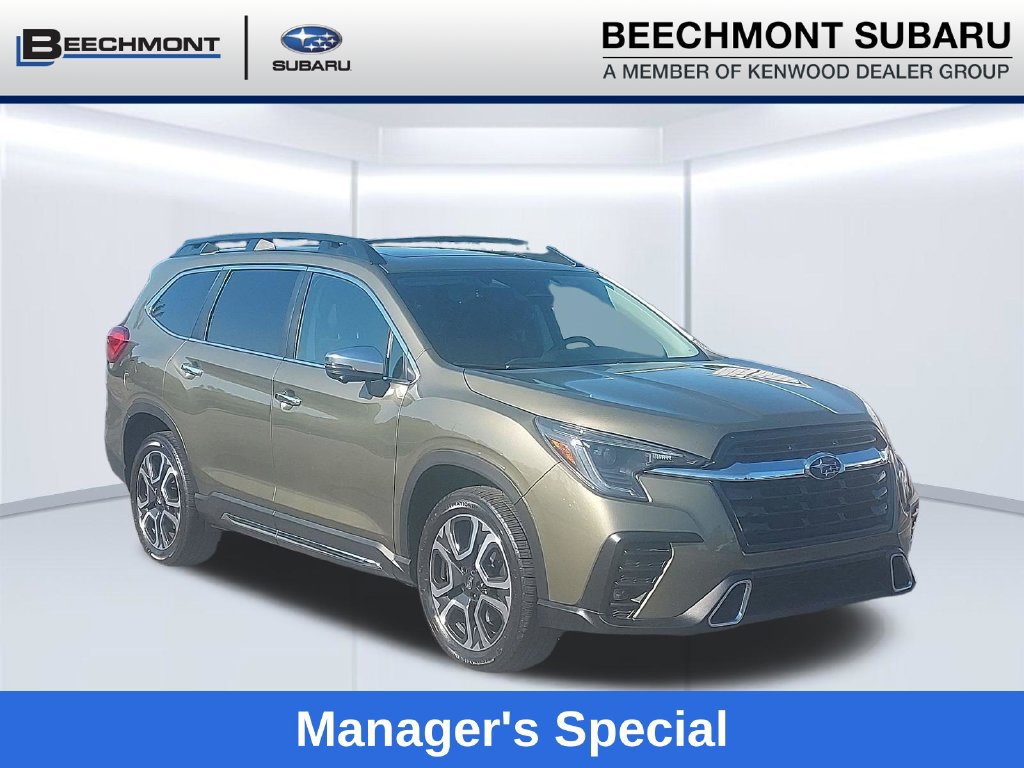 Used 2023 Subaru Ascent Touring AWD/4WD image 1