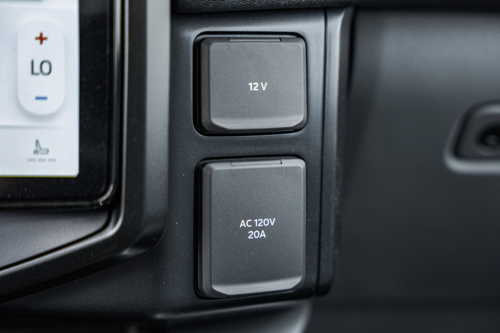 New 2025 Ford F150 Lightning Flash image 30