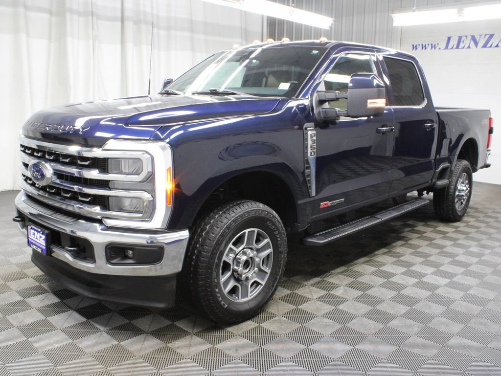 Used 2023 Ford F350 Lariat AWD/4WD image 7