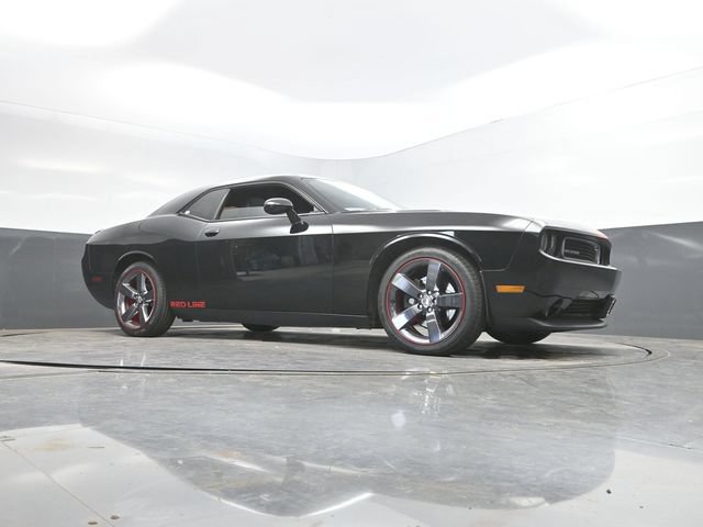 Used 2013 Dodge Challenger SXT RWD image 42