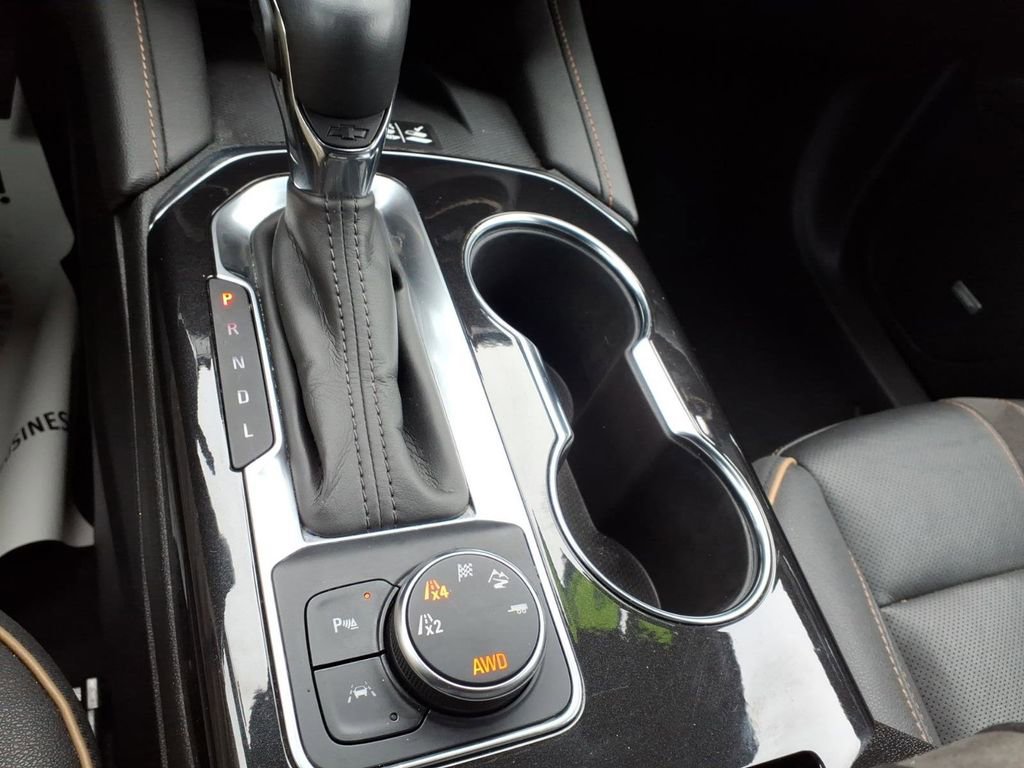 Certified 2023 Chevrolet Blazer Premier w/ Driver Confidence II Package image 24