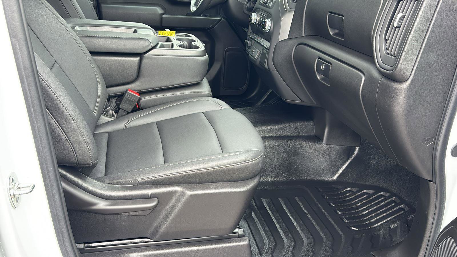 Certified 2025 GMC Sierra 3500 Pro image 21