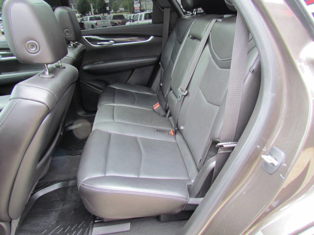 Used 2020 Cadillac XT5 Premium Luxury FWD image 13