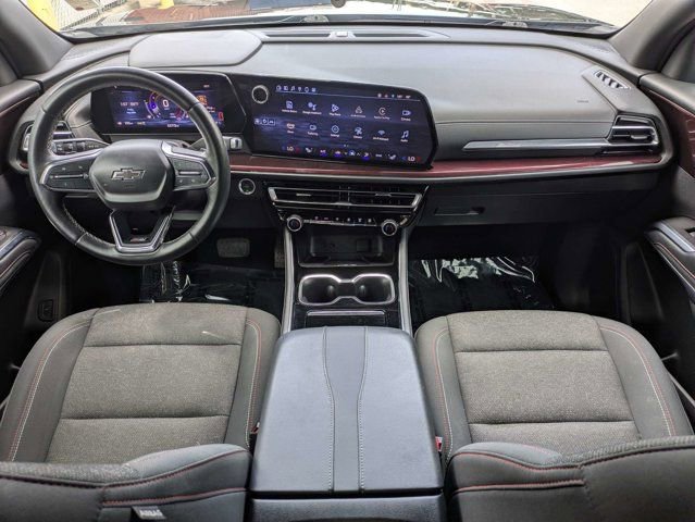Used 2024 Chevrolet Traverse Z71 AWD/4WD image 17