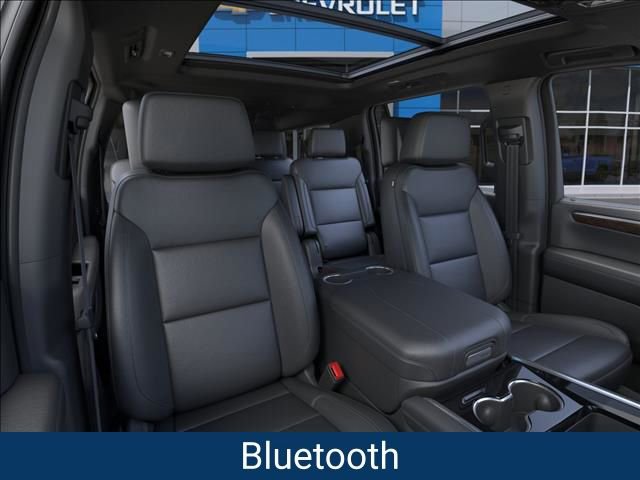 New 2026 Chevrolet Suburban Z71 AWD/4WD image 18