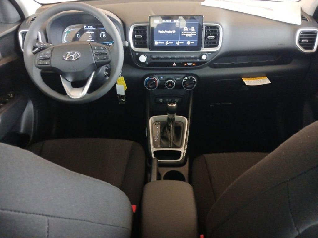 New 2026 Hyundai Venue SE FWD image 10