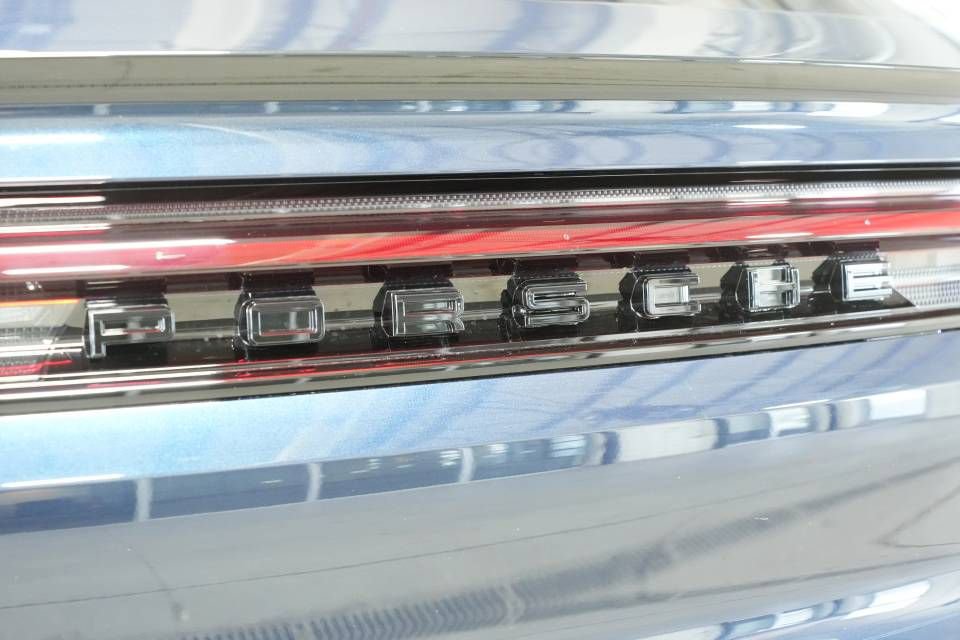 New 2026 Porsche Cayenne Coupe image 40