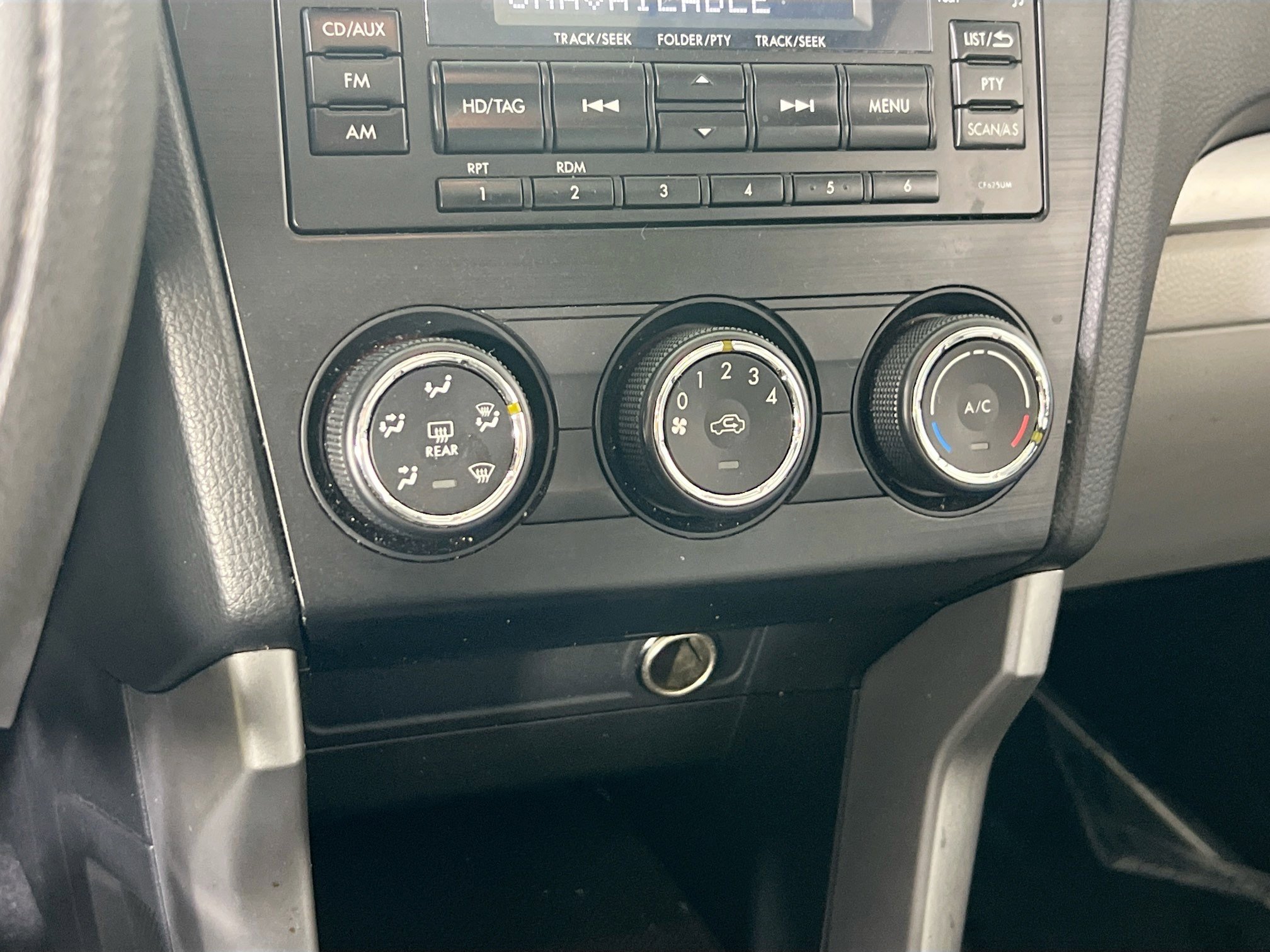 Used 2015 Subaru Forester 2.5i Premium w/ Popular Package #2 image 15