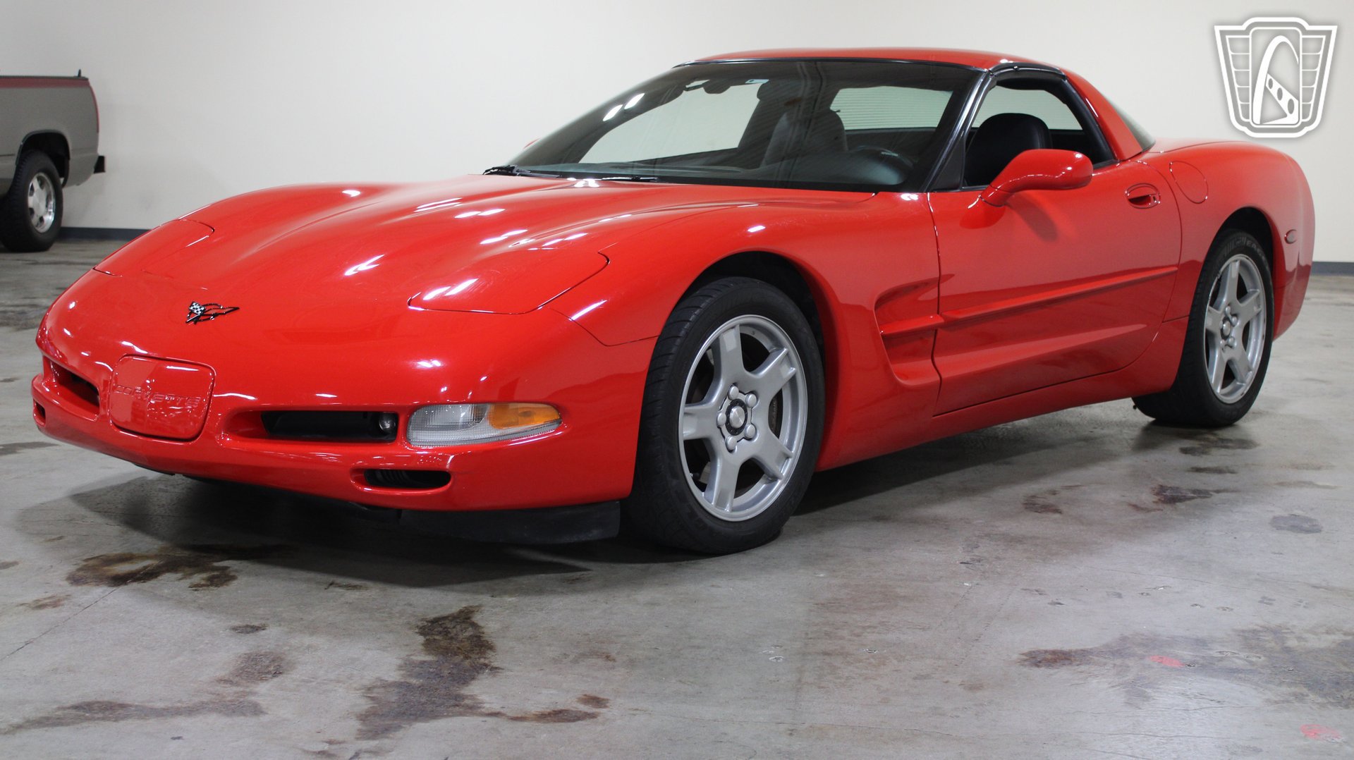Used 1998 Chevrolet Corvette Coupe w/ Roof Pkg RWD image 23