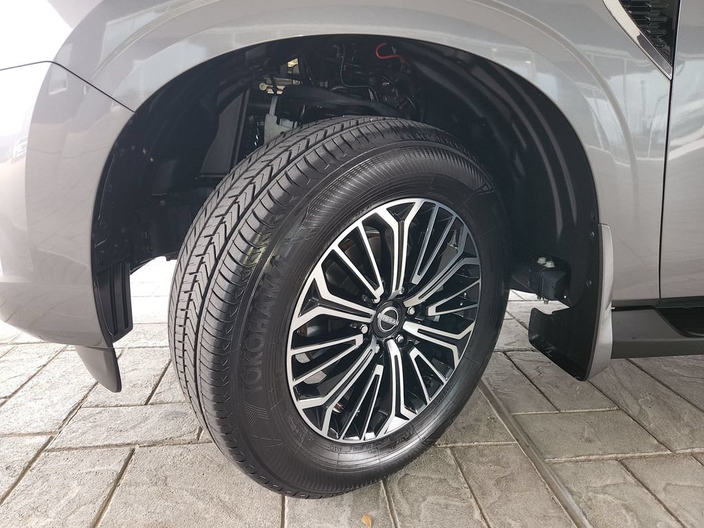 Certified 2026 Nissan Armada SL AWD/4WD image 34