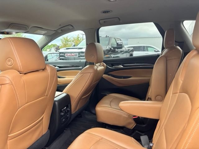 Used 2018 Buick Enclave Premium AWD/4WD image 8
