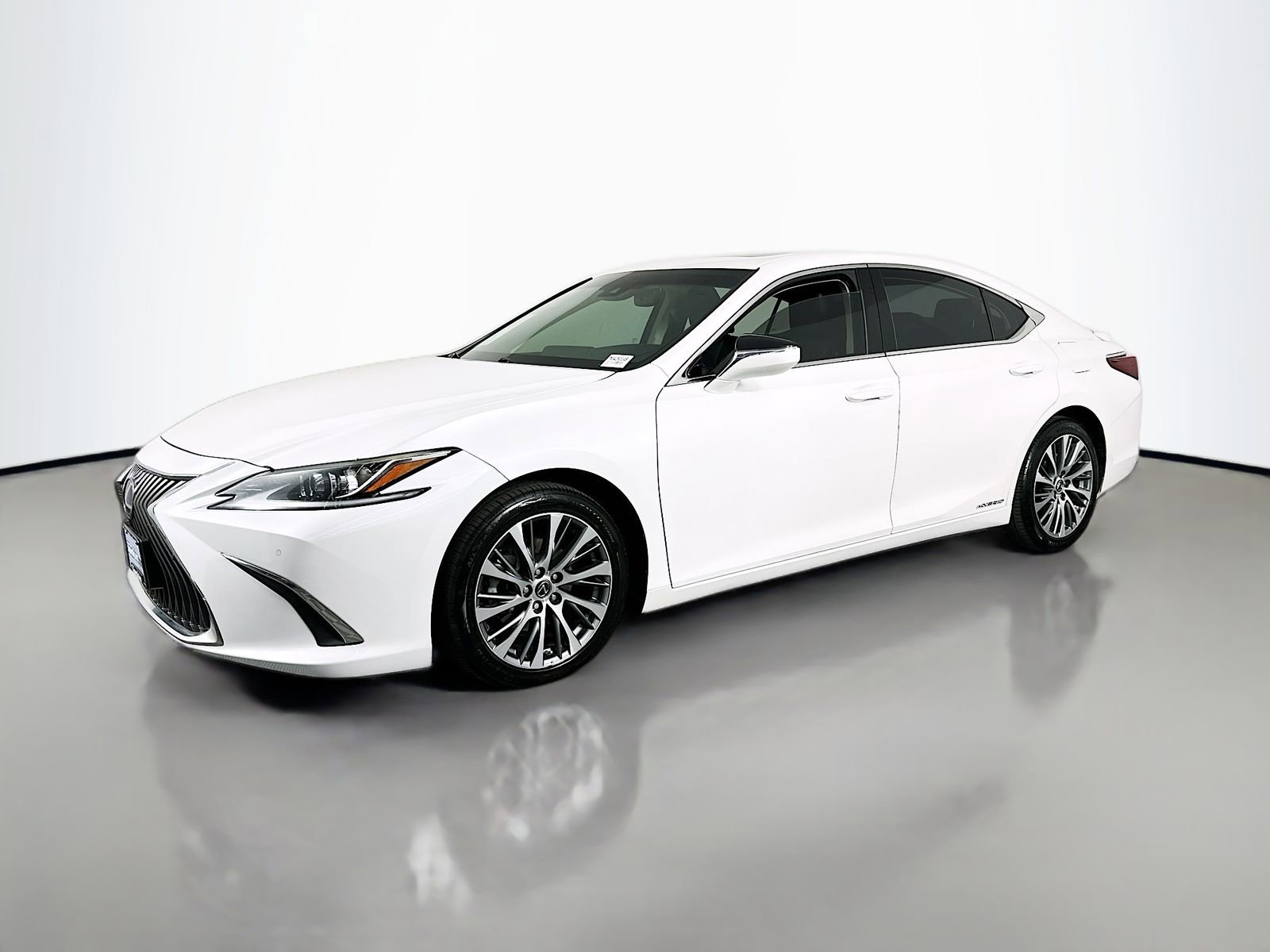 Used 2020 Lexus ES 300h w/ Premium Package FWD image 3