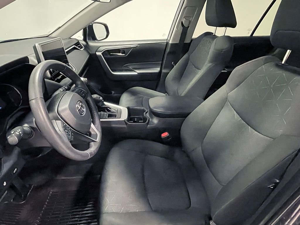 Used 2023 Toyota RAV4 XLE w/ Convenience Package AWD/4WD image 3