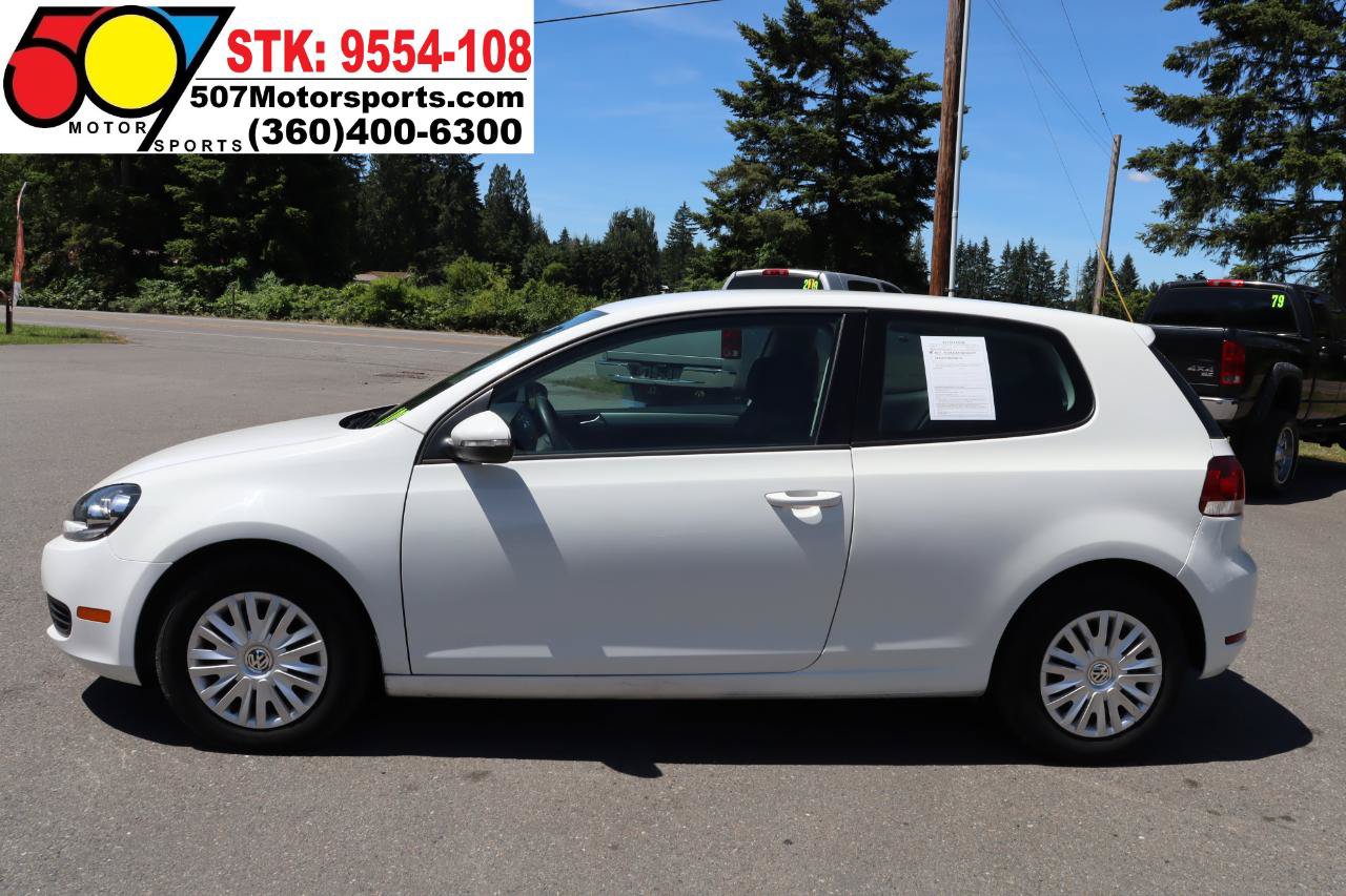 Used 2012 Volkswagen Golf 2-Door FWD image 5