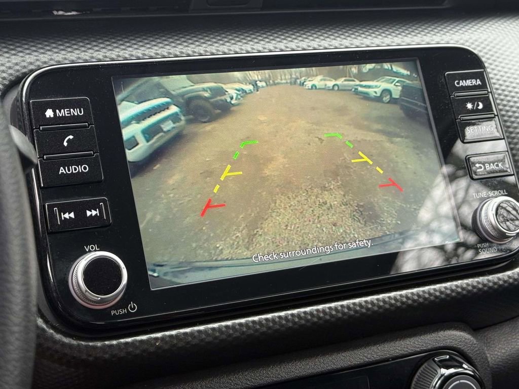 Used 2021 Nissan Kicks SV image 28