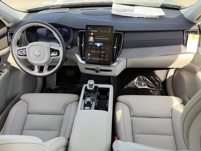 New 2026 Volvo XC90 T8 Ultra w/ Protection Package Premier AWD/4WD image 16