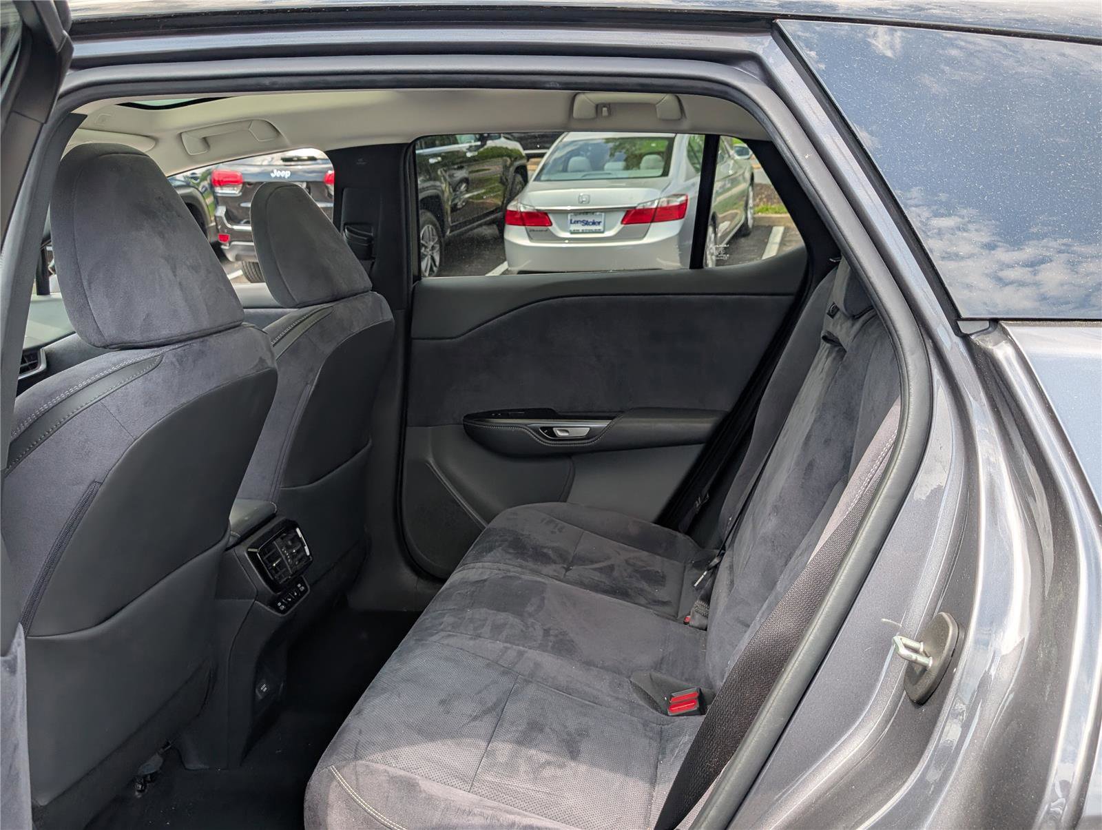 Used 2023 Lexus RZ 450e Premium w/ Accessory Package (2T) AWD/4WD image 15