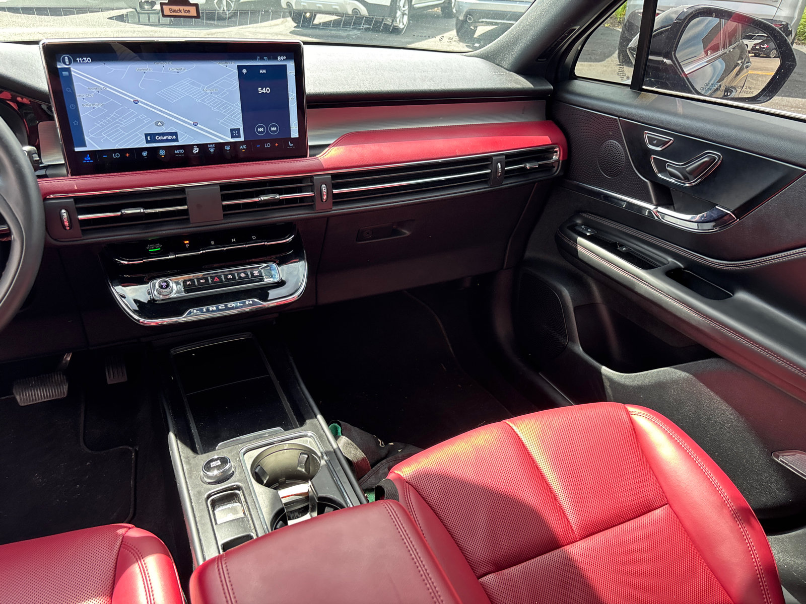 Certified 2025 Lincoln Corsair Reserve AWD/4WD image 31