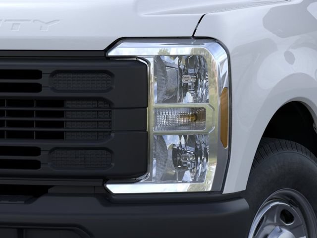 New 2026 Ford F250 XL RWD image 18