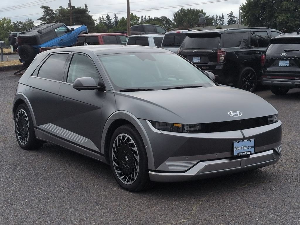 Used 2024 Hyundai Ioniq 5 Limited AWD/4WD image 7