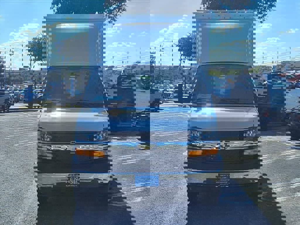 New 2025 Chevrolet Express 3500 w/ Power Convenience Package image 2