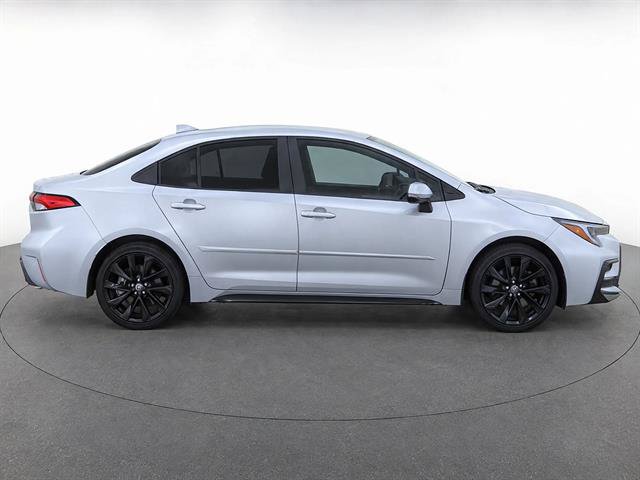 Used 2024 Toyota Corolla SE FWD image 8