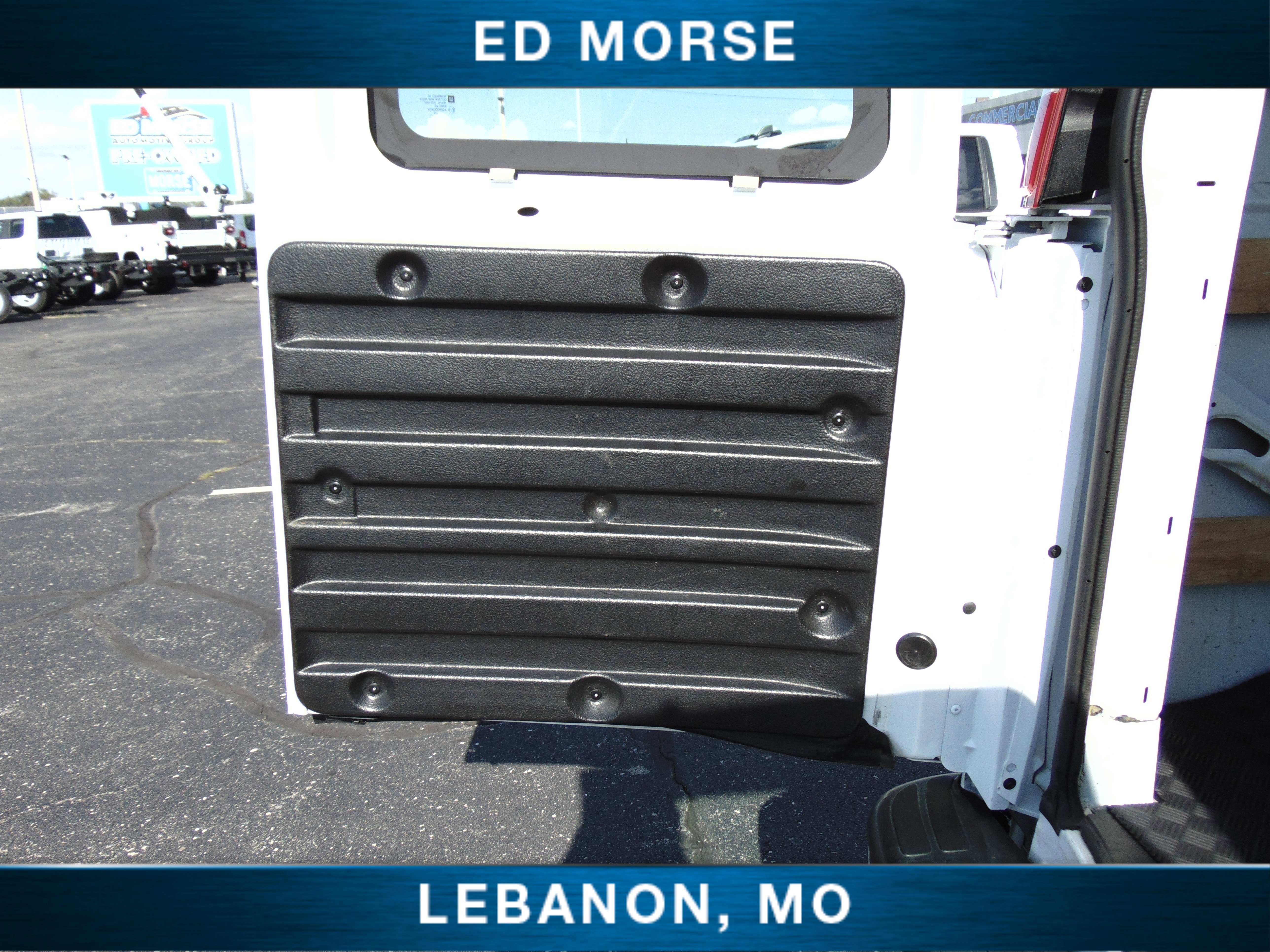 Used 2023 GMC Savana 2500 w/ Driver Convenience Package image 16