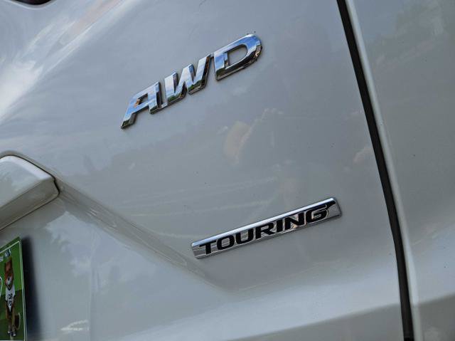 Used 2017 Honda CR-V Touring image 11