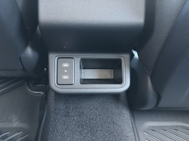 New 2026 Kia K4 FWD image 15