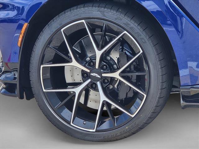 Used 2026 Aston Martin DBX 707 AWD/4WD image 9