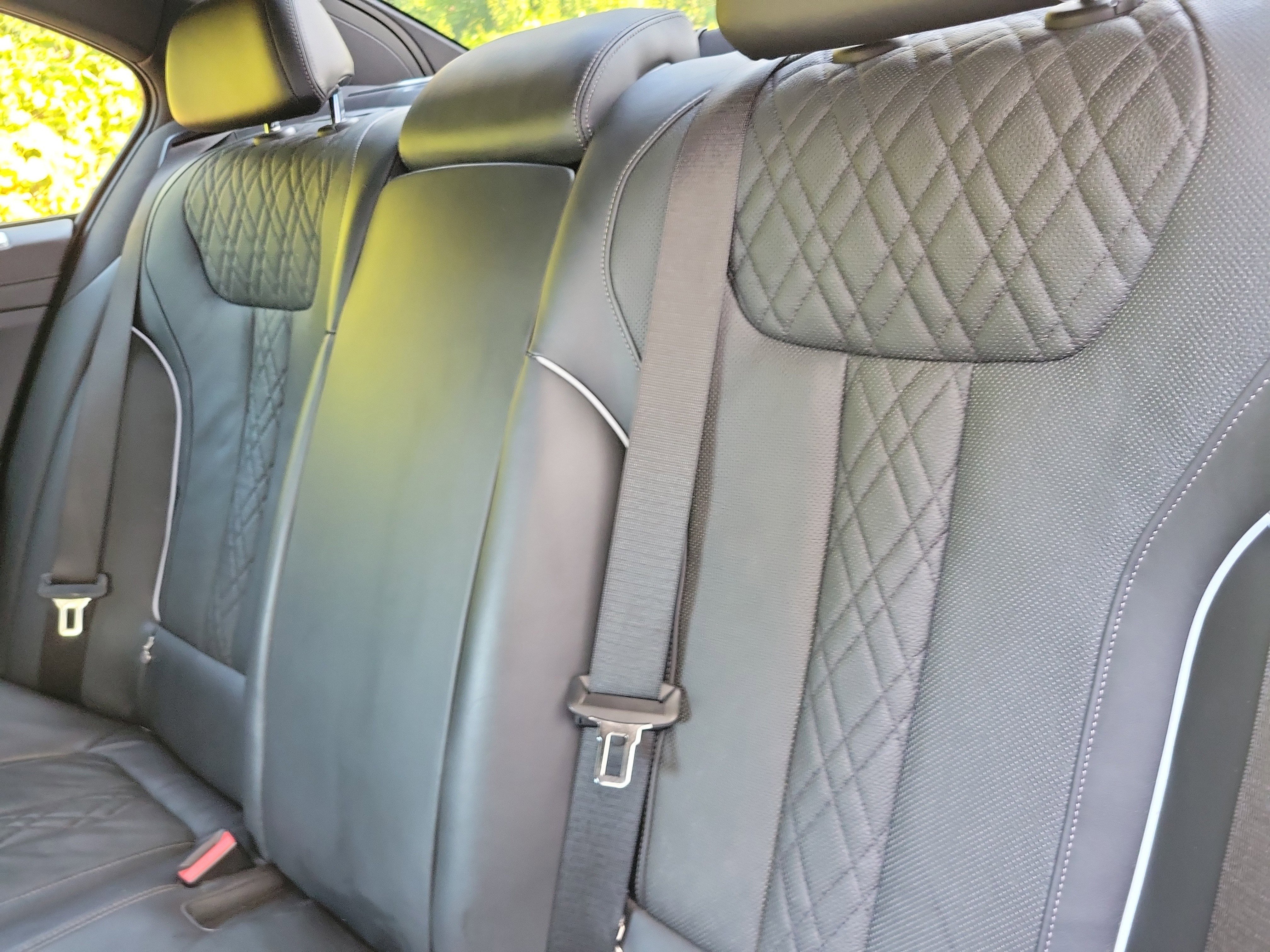 Used 2019 BMW 750i xDrive w/ Executive Package image 17