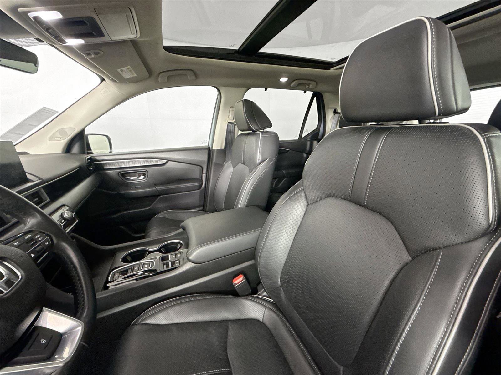 Used 2023 Honda Pilot Elite video 3