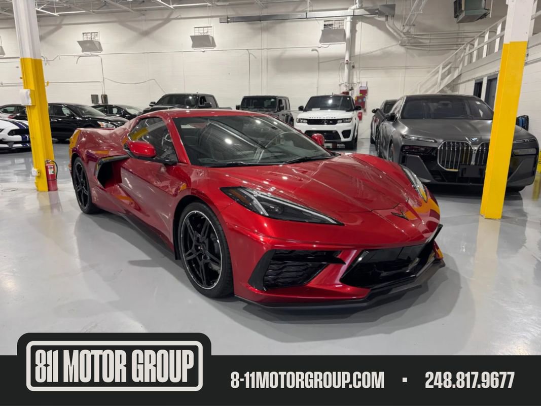 Used 2022 Chevrolet Corvette Stingray Convertible w/ Battery Protection Package image 1