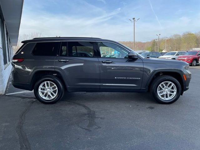 Used 2025 Jeep Grand Cherokee L Laredo image 4