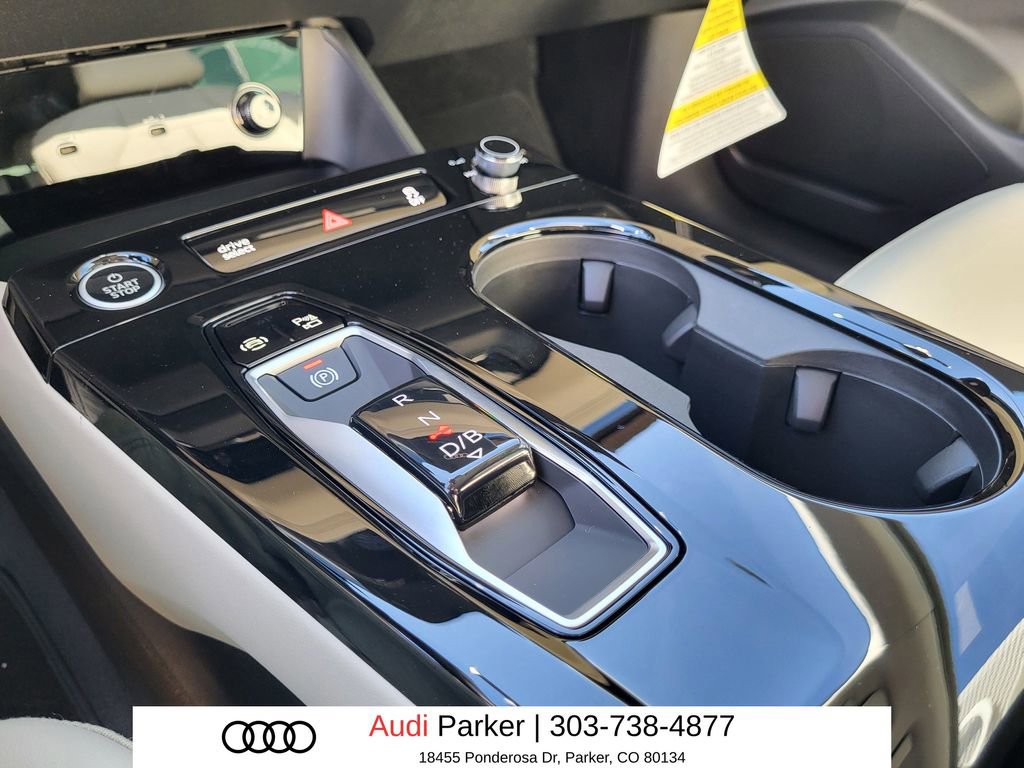 New 2025 Audi Q6 e-tron Premium image 17