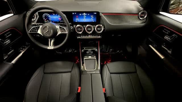 Used 2026 Mercedes-Benz GLA 250 4MATIC image 4
