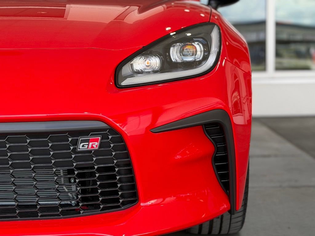 New 2026 Toyota GR86 RWD image 5