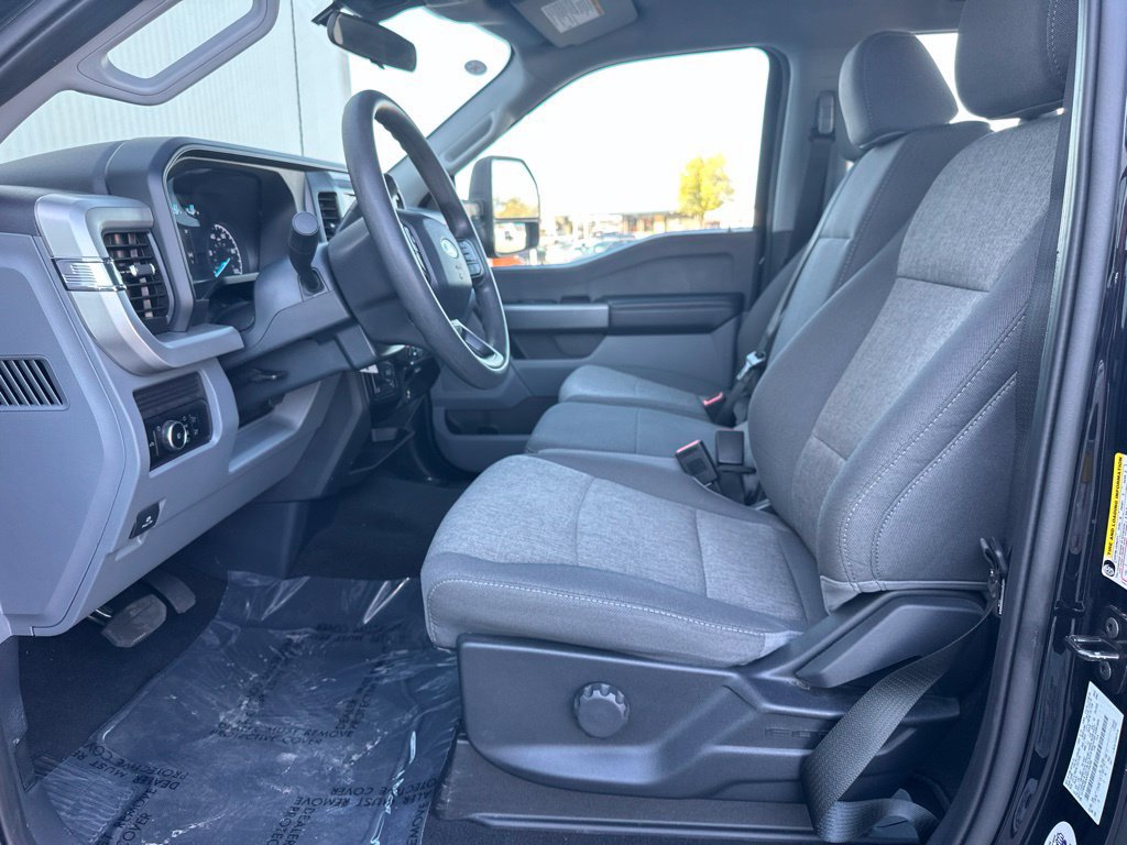 Used 2025 Ford F250 XL w/ STX Appearance Package AWD/4WD image 24