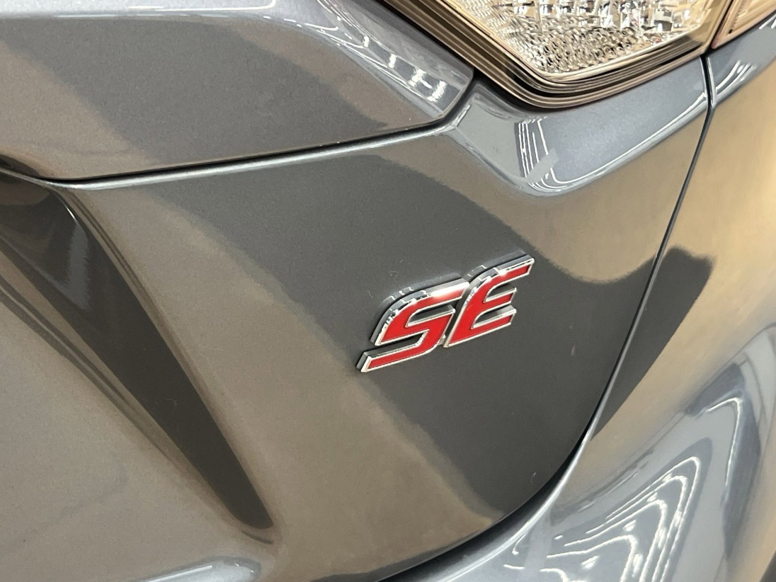 Used 2020 Toyota Corolla SE image 27