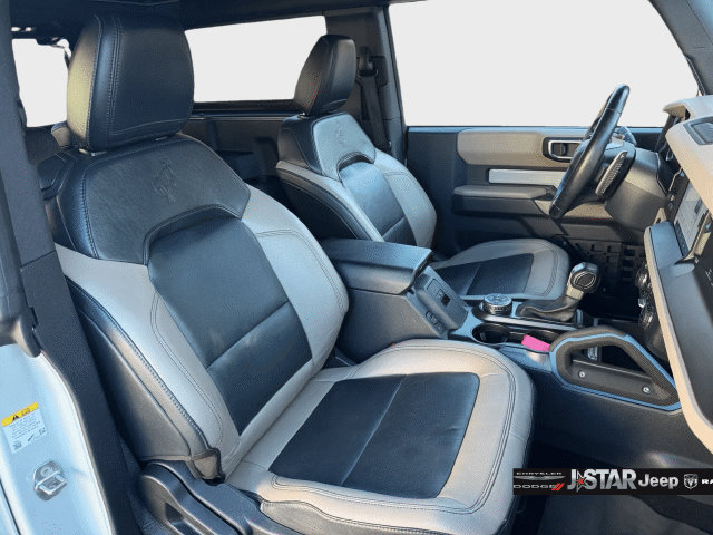 Used 2023 Ford Bronco Wildtrak AWD/4WD image 11