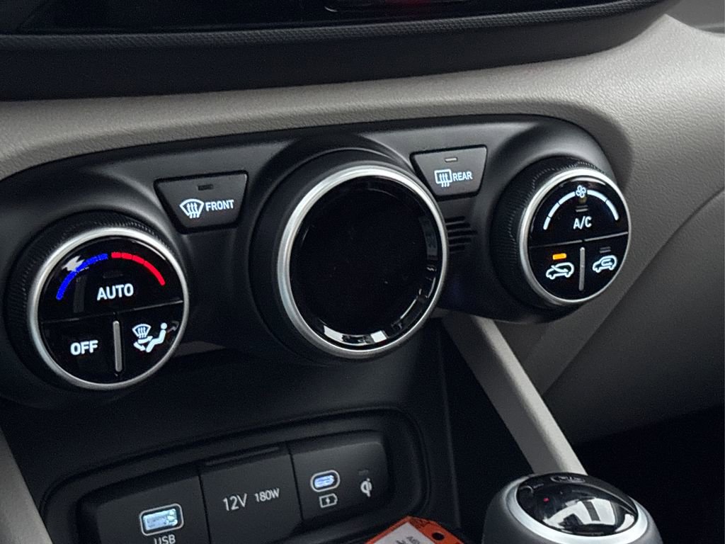 New 2026 Hyundai Venue SEL image 19